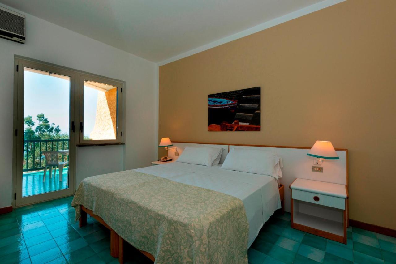 Hotel Torre Normanna Altavilla Milicia Eksteriør billede