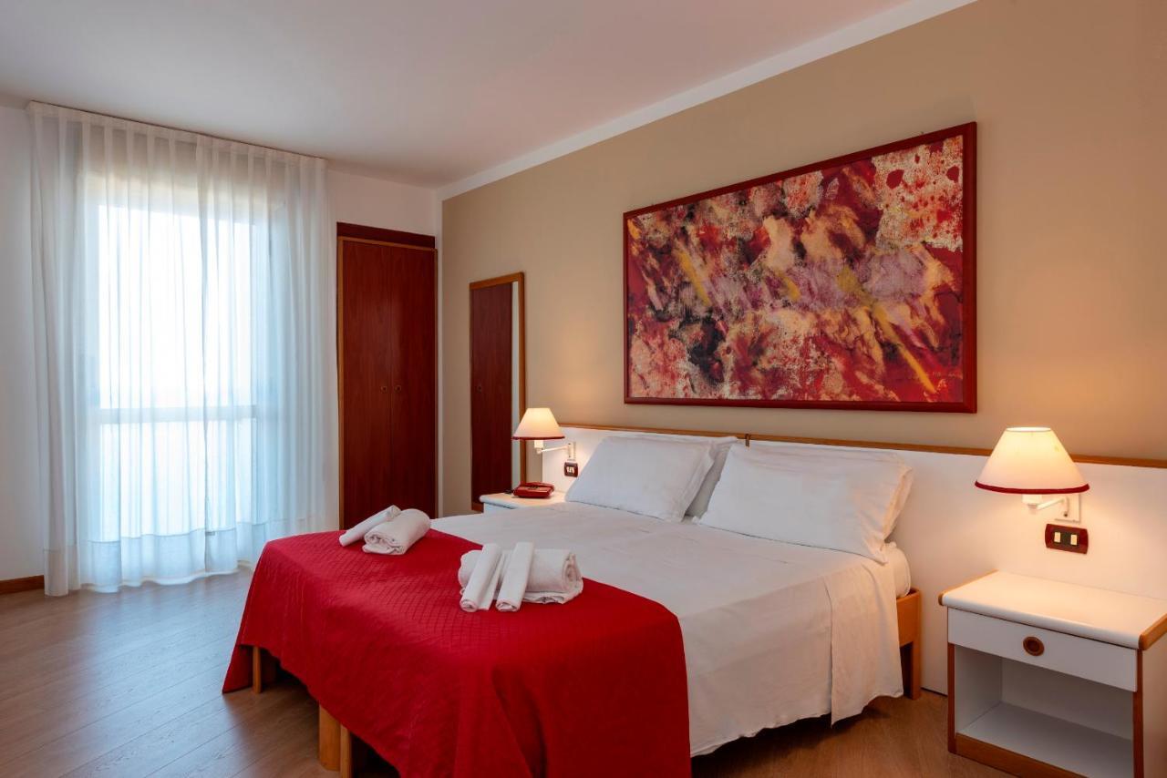 Hotel Torre Normanna Altavilla Milicia Eksteriør billede